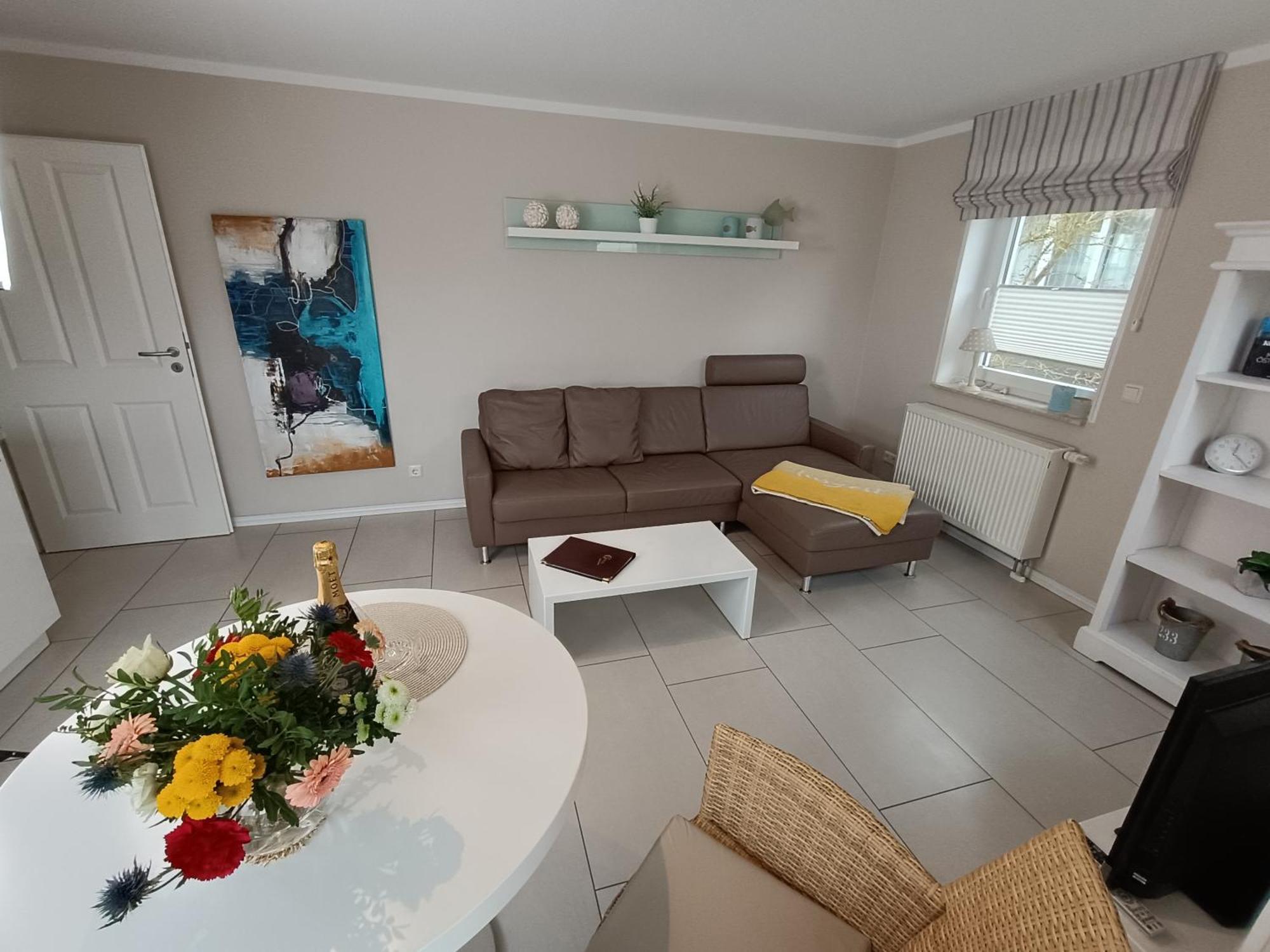 Haus Nemo - Appartement 5, Gemuetliches Appartement Mit Strandkorb, Strandnah 50 M Heringsdorf  Exterior foto